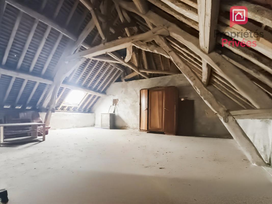 LONGUEVILLE-SUR-AUBE Maison Longueville Sur Aube 8 pièce(s) 229 m2 14