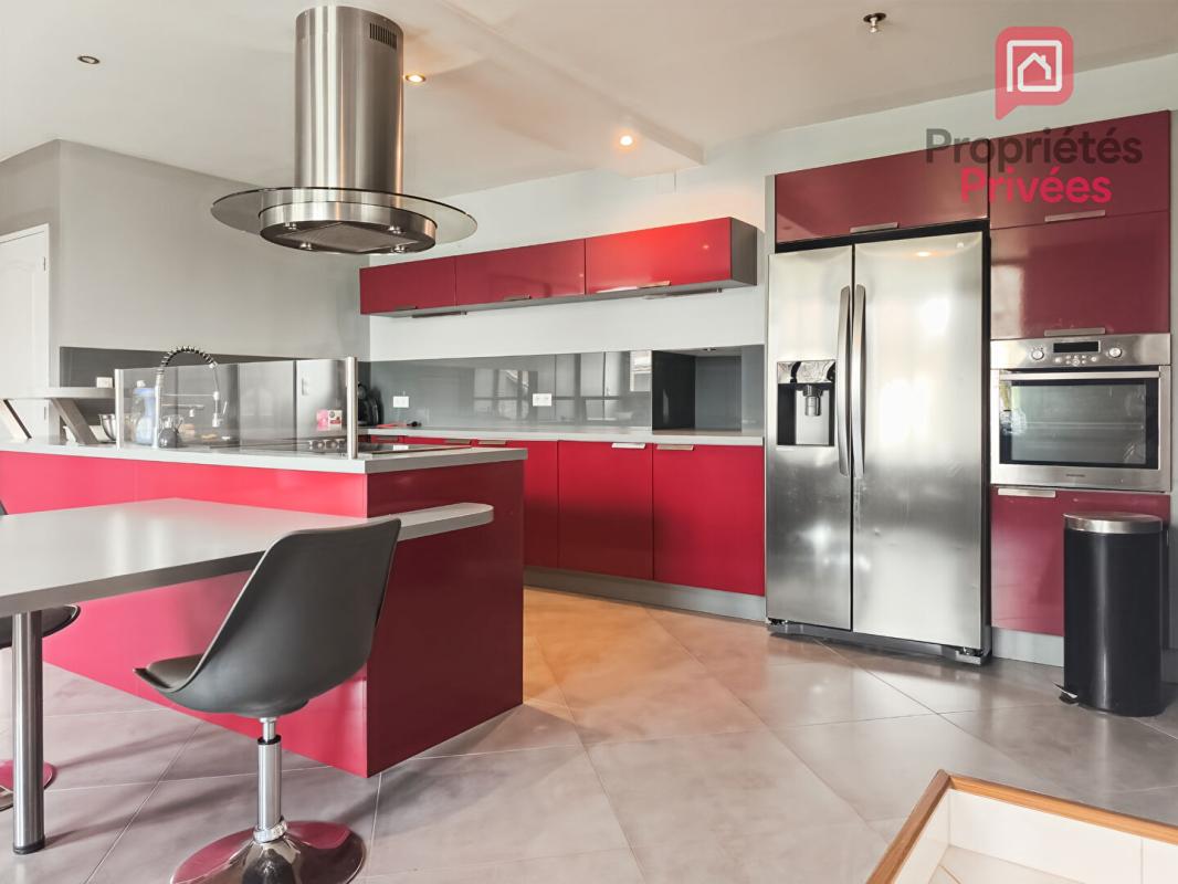 LONGUEVILLE-SUR-AUBE Maison Longueville Sur Aube 8 pièce(s) 229 m2 8