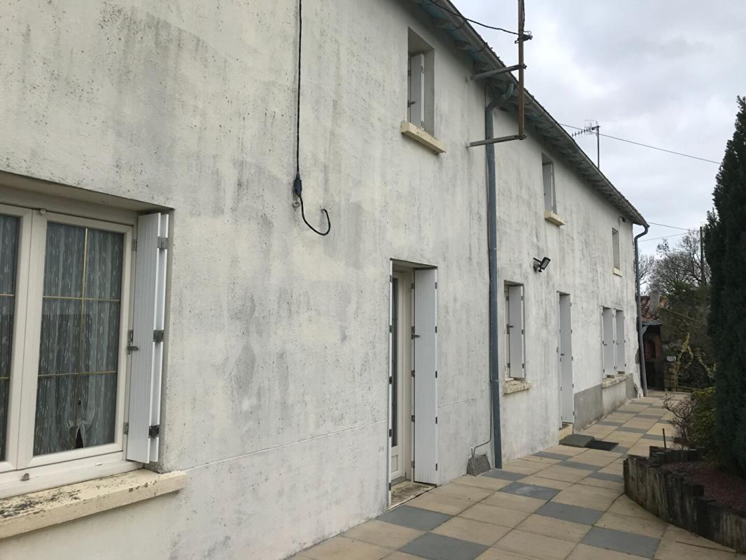 POUZAUGES Maison Pouzauges 4 chambres 131 m2 10