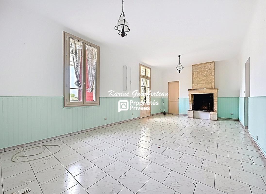 SAINT-EMILION Maison en pierre avec garage et jardin 3