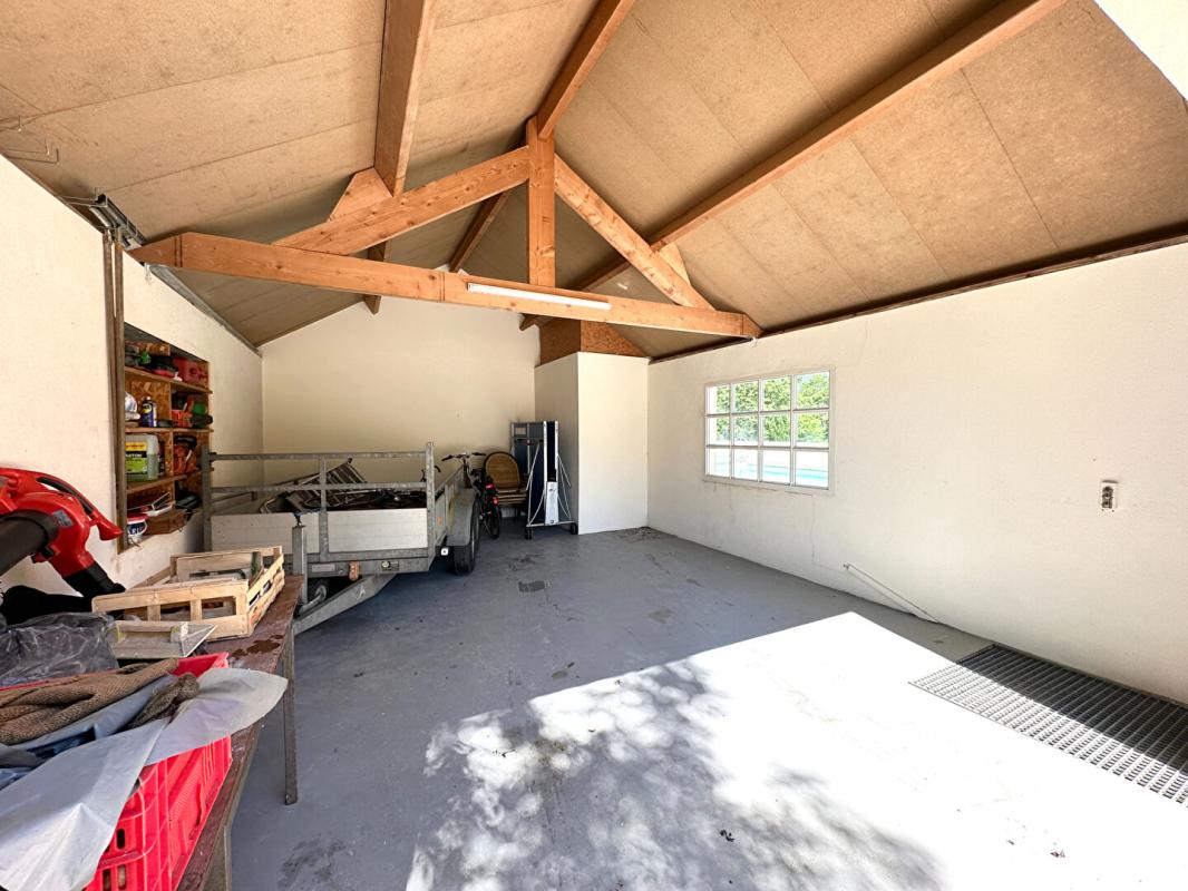 THIVIERS MAISON 6 CHAMBRES 11