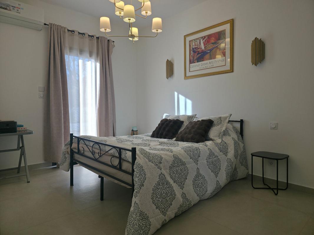 LA GARDE Superbe maison contemporaine A 995000EUR DE145 m² Piscine Terrain 350 m² 9