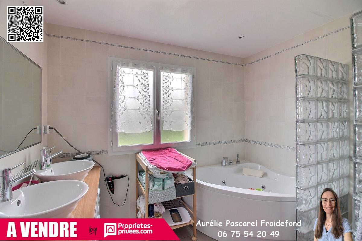 GIMEL-LES-CASCADES Maison de plain-pied 114 m² - 3 chambres - Garage - Combles aménageables - Gimel-les-Cascades 9