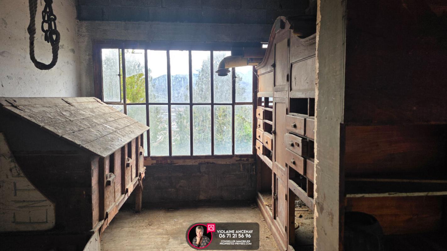 SAINT-ALBAN-LEYSSE Maison et dépendances, Saint Alban Leysse 9