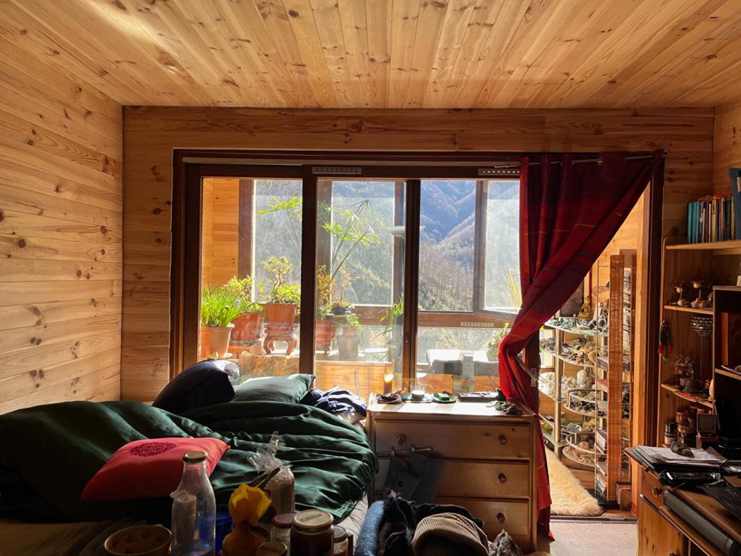 PRATS-DE-MOLLO-LA-PRESTE Charmant studio de 23 m2 à Prats De Mollo La Preste proche cure, idéal  investissement locatif 4