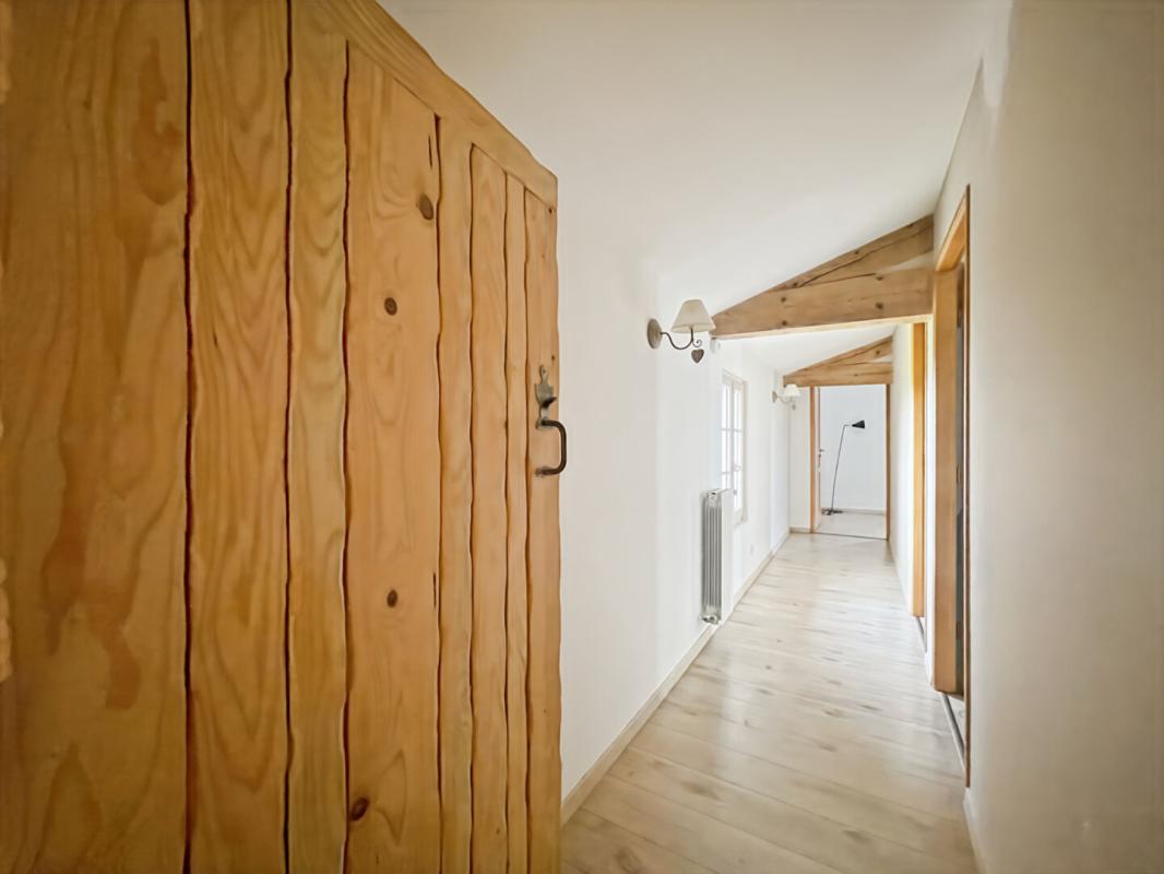 MONTJOIRE EXCLUSIF À MONTJOIR : Propriété de Caractère de 260 m² ? DPE A 11