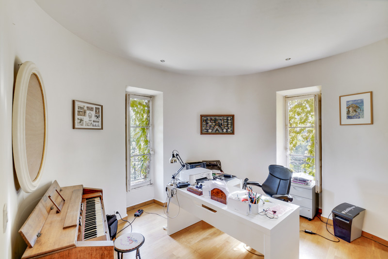 LE PONTET Appartement d'exception avec piscine dans Château 380 000 9