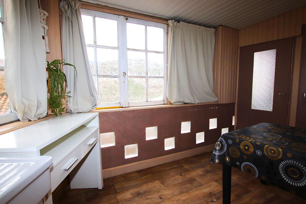 MILLAU Immeuble de rapport - 2 appartements et 2 commerces 15