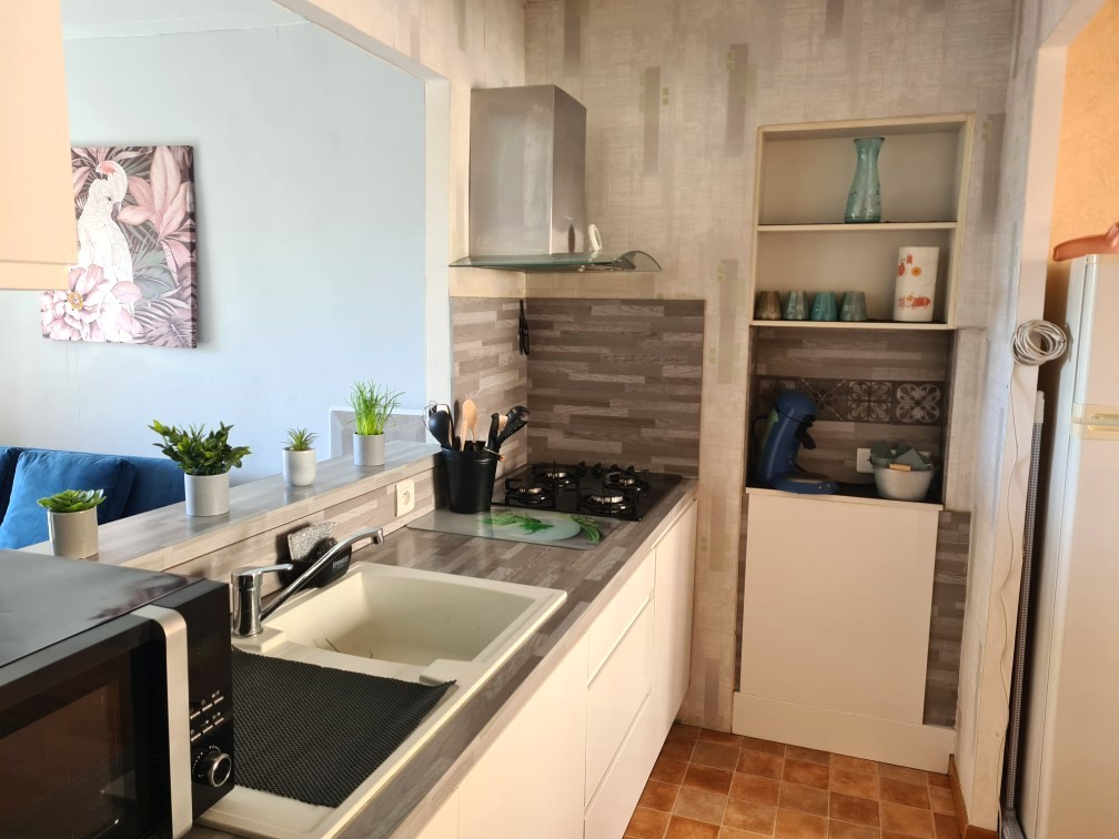 MILLAU Immeuble de rapport - 2 appartements et 2 commerces 4