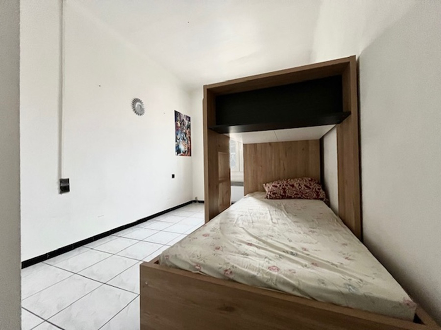 PERPIGNAN Charmante maison de ville de 95 m²  en R+1 avec petit extérieur et patio 12