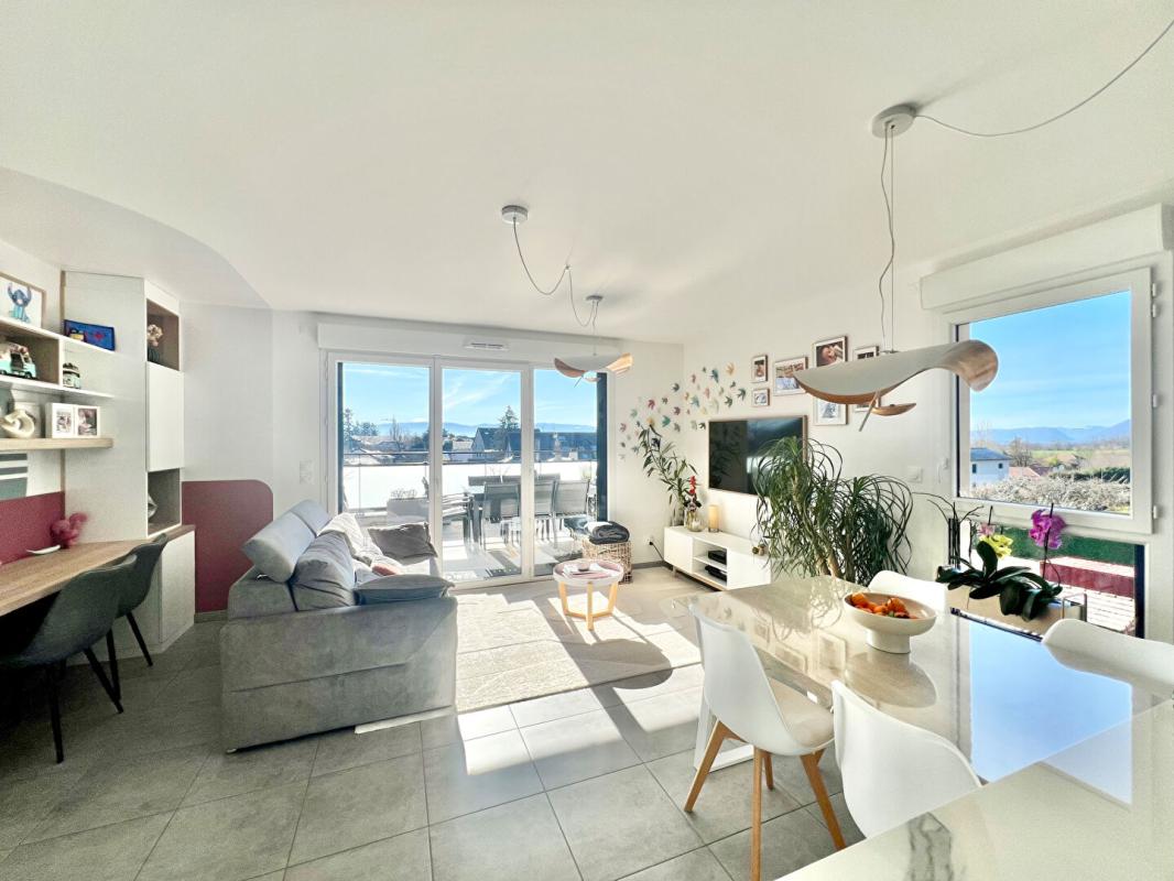 CROZET CROZET T3 dernier étage de standing - Vue Panoramique Mont-Blanc et Jura 6