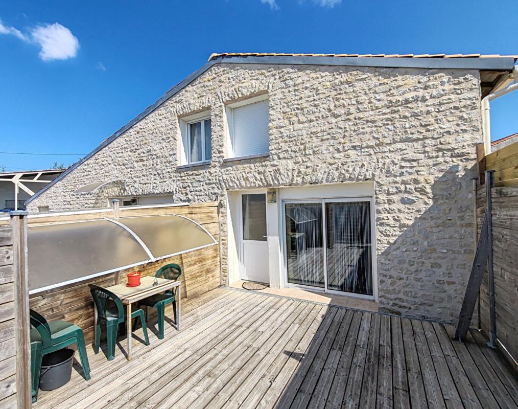 ANGLIERS Angliers : Maison 2 pièces, 1 chambre, terrasse 22 m2 1