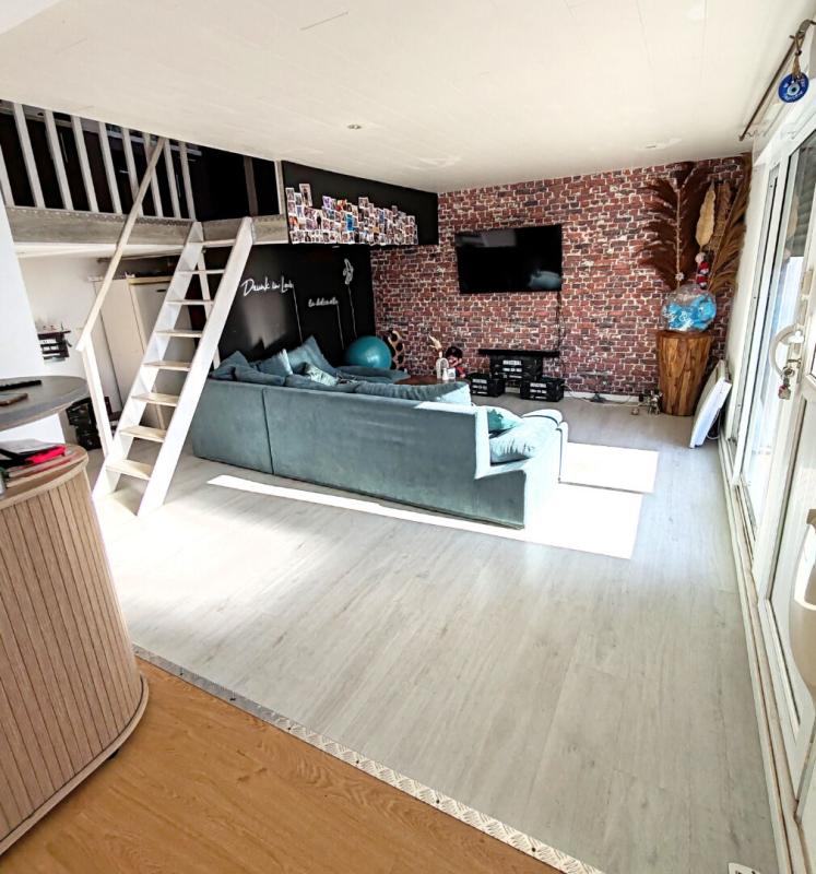 ANGLIERS Angliers : maison 3 pièces, 2 chambres, Terrasse 1