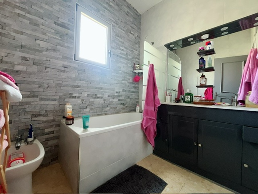 PERPIGNAN Magnifique maison deux faces en R+1 de 105 m²  proche du parc Saint-Vicens 14