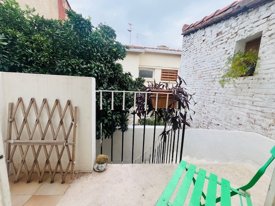 PERPIGNAN Charmante maison de ville de style Artiste en R+1 avec terrasse et atelier en rdc à modifier 11