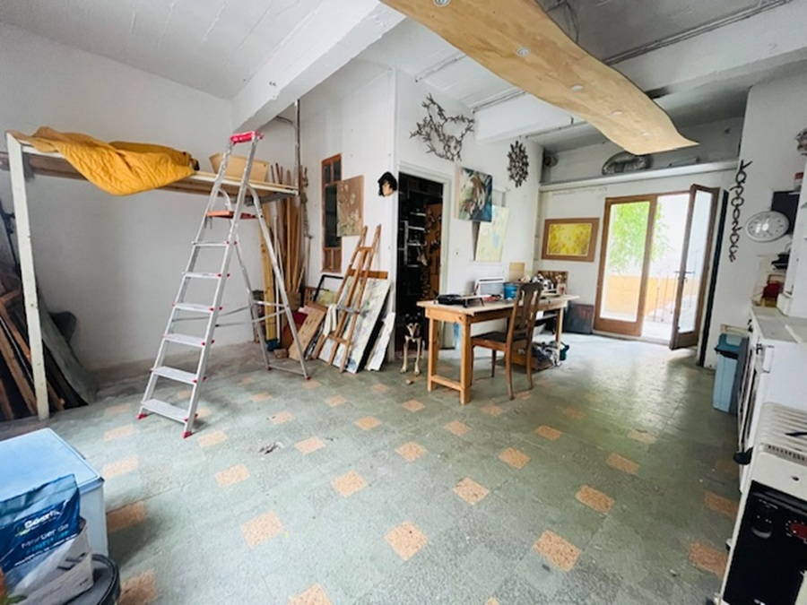 PERPIGNAN Charmante maison de ville de style Artiste en R+1 avec terrasse et atelier en rdc à modifier 14