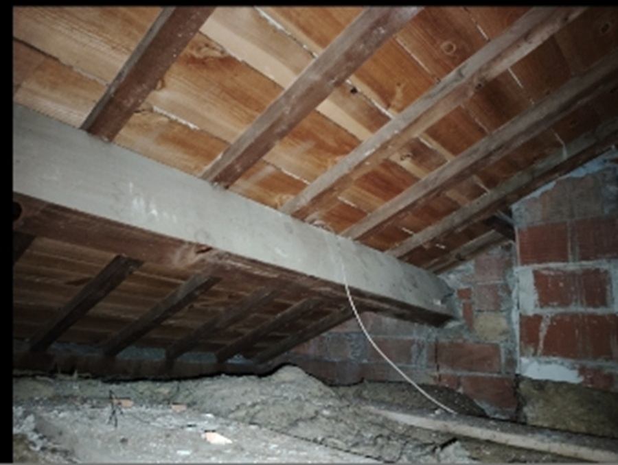 PERPIGNAN Charmante maison de ville de style Artiste en R+1 avec terrasse et atelier en rdc à modifier 17