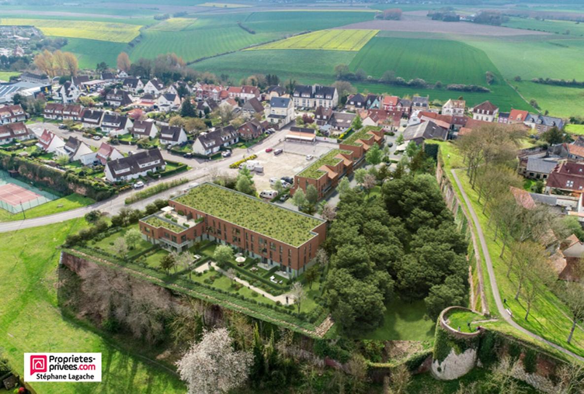 MONTREUIL Appartement Montreuil Sur Mer 3 pièce(s) 86 m2 avec terrasse et parking 1