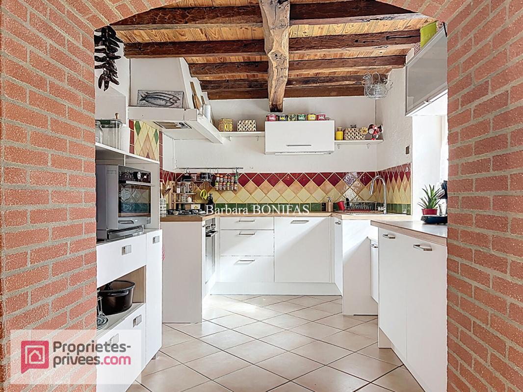 MONTASTRUC-LA-CONSEILLERE Maison 9 pièces 234 m2 5