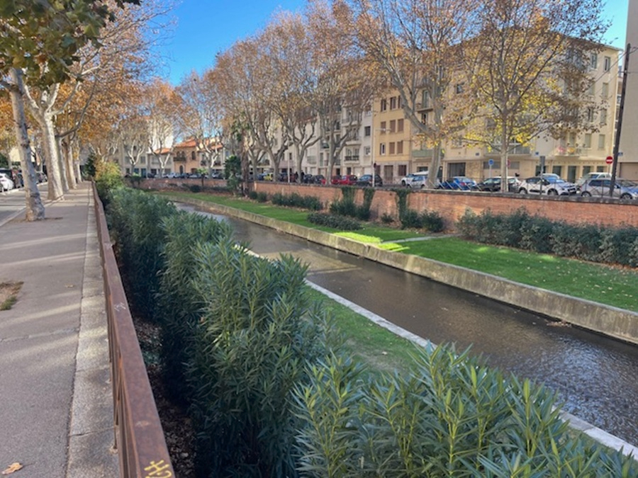 PERPIGNAN Magnifique appartement T3 de 74 m² avec terrasse et vue incroyable sur les Quais de Genève 1