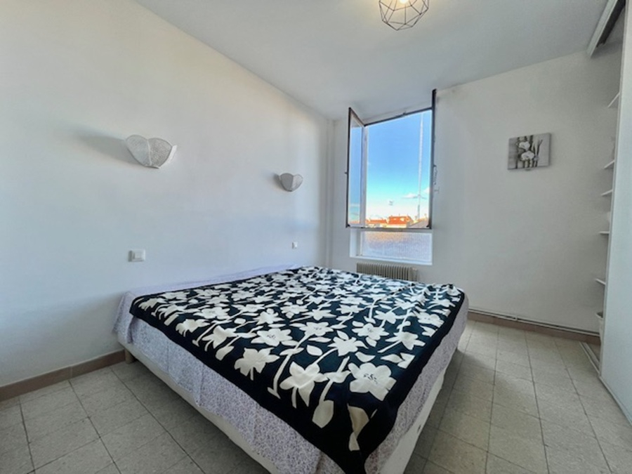 PERPIGNAN Magnifique appartement T3 de 74 m² avec terrasse et vue incroyable sur les Quais de Genève 13