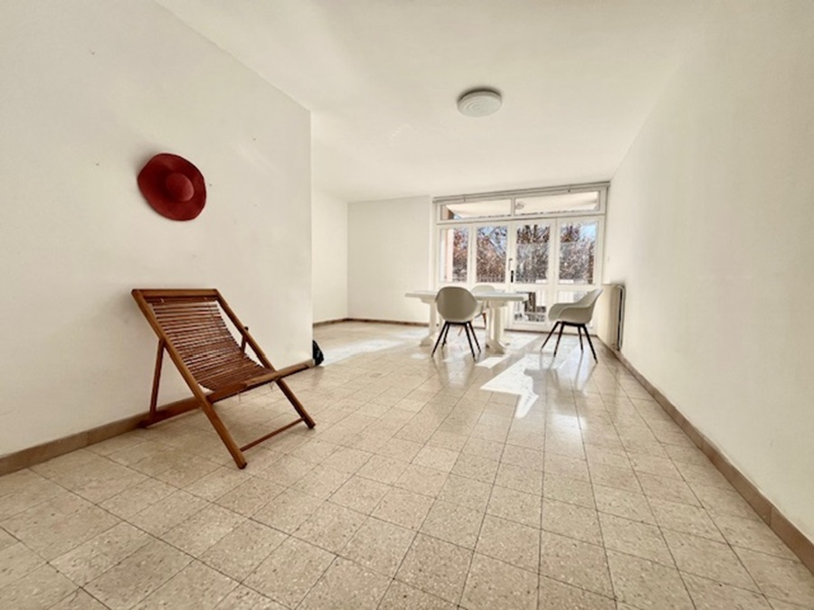 PERPIGNAN Magnifique appartement T3 de 74 m² avec terrasse et vue incroyable sur les Quais de Genève 8