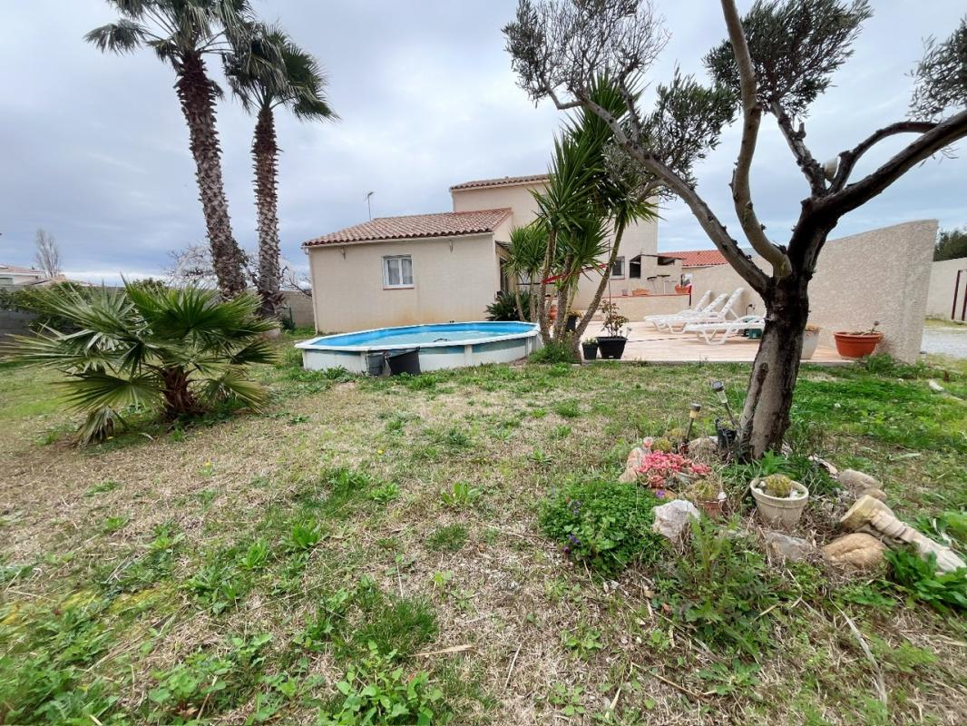 CLAIRA Magnifique villa de 130 m² sur un terrain 4 faces de 740 m² au fond d'une impasse calme 6