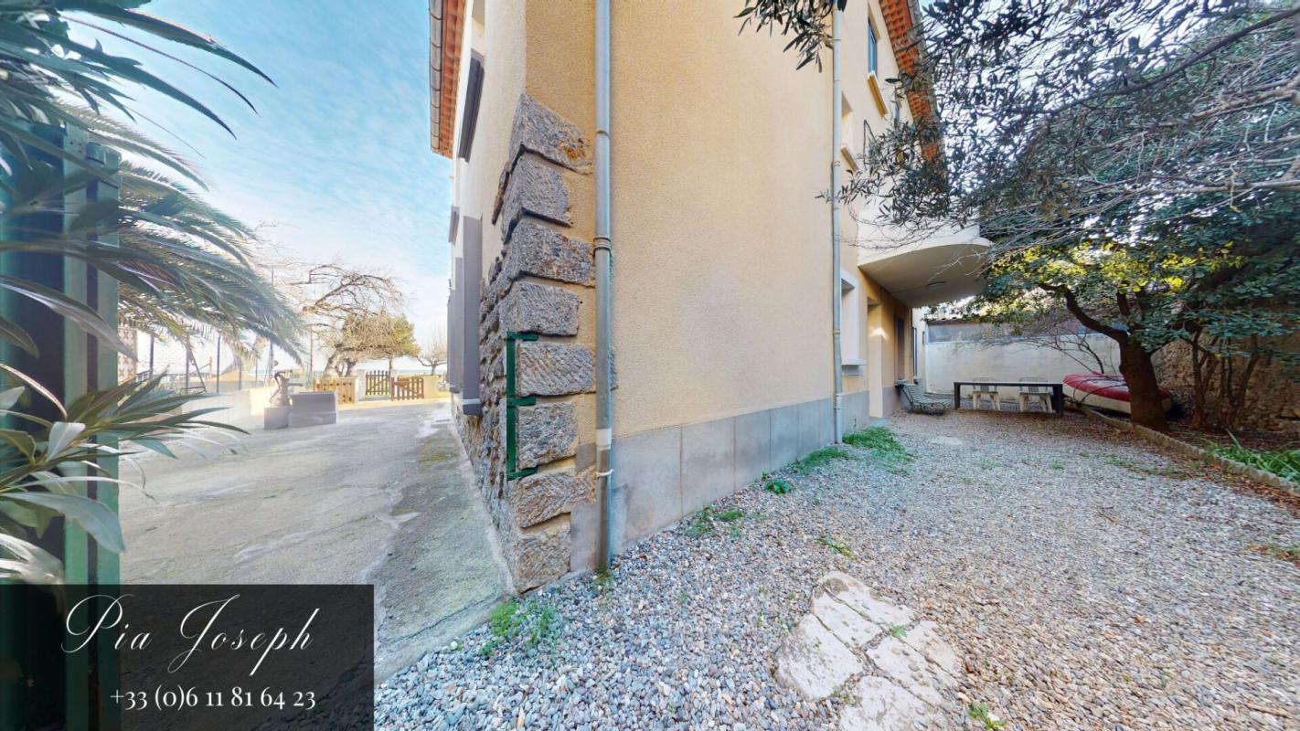 LEUCATE La Franqui Rez-de-chaussée rénové à 50 mètres de la mer - 3 T2 8