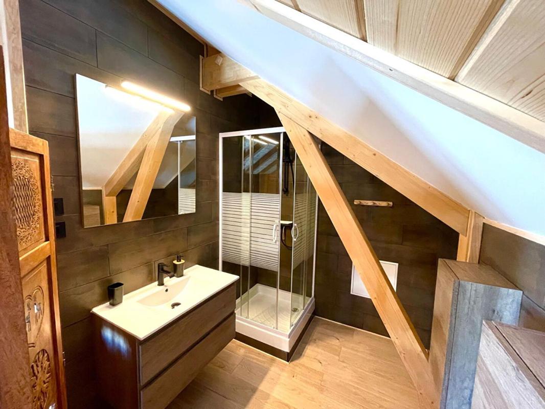 SAINT-ETIENNE-EN-DEVOLUY Chalet de Prestige de 218 m2, station de la Joue du Loup, massif du Dévoluy 10