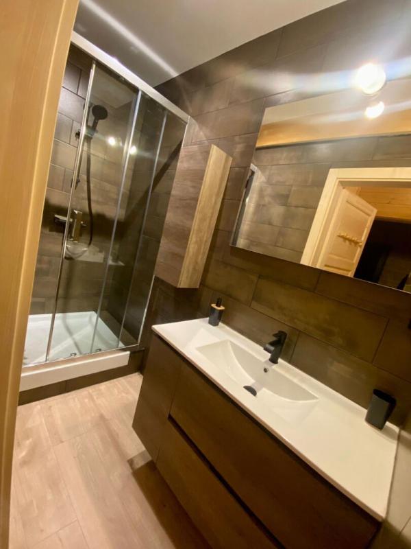 SAINT-ETIENNE-EN-DEVOLUY Chalet de Prestige de 218 m2, station de la Joue du Loup, massif du Dévoluy 12