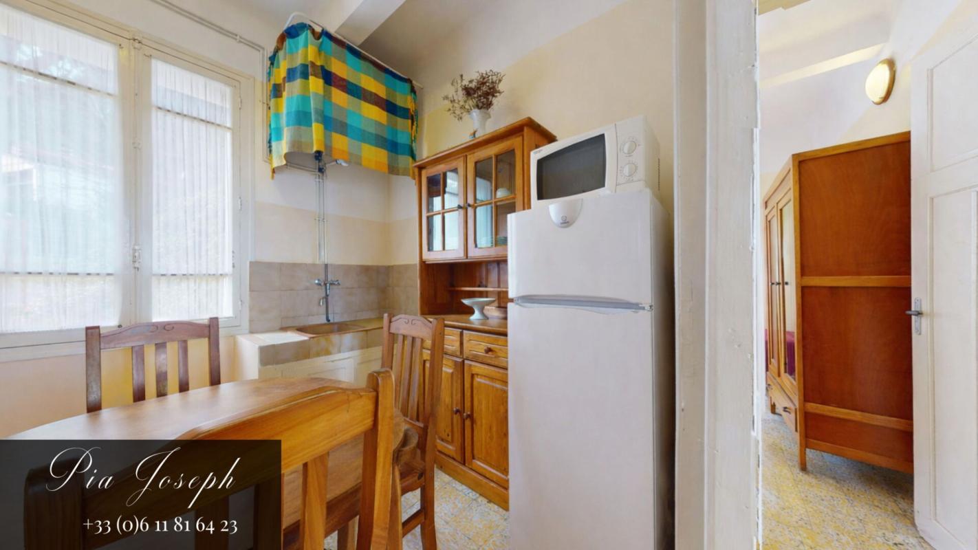 LEUCATE Un espace à façonner face à la mer - 85.7 m2 - un T3 et un T2 10