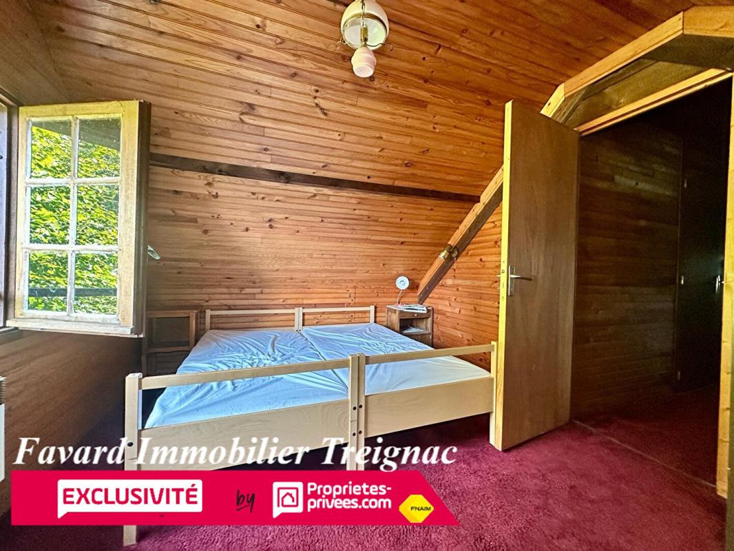 TREIGNAC Maison nature 5 chambres avec prairie et terrain ? secteur Treignac 15