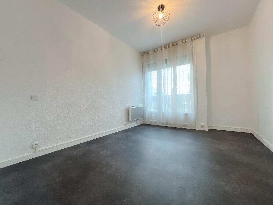 PERPIGNAN Magnifique appartement T3 de 57 m² en rez-de-chaussée d'une petite copropriété aux faibles charges 12