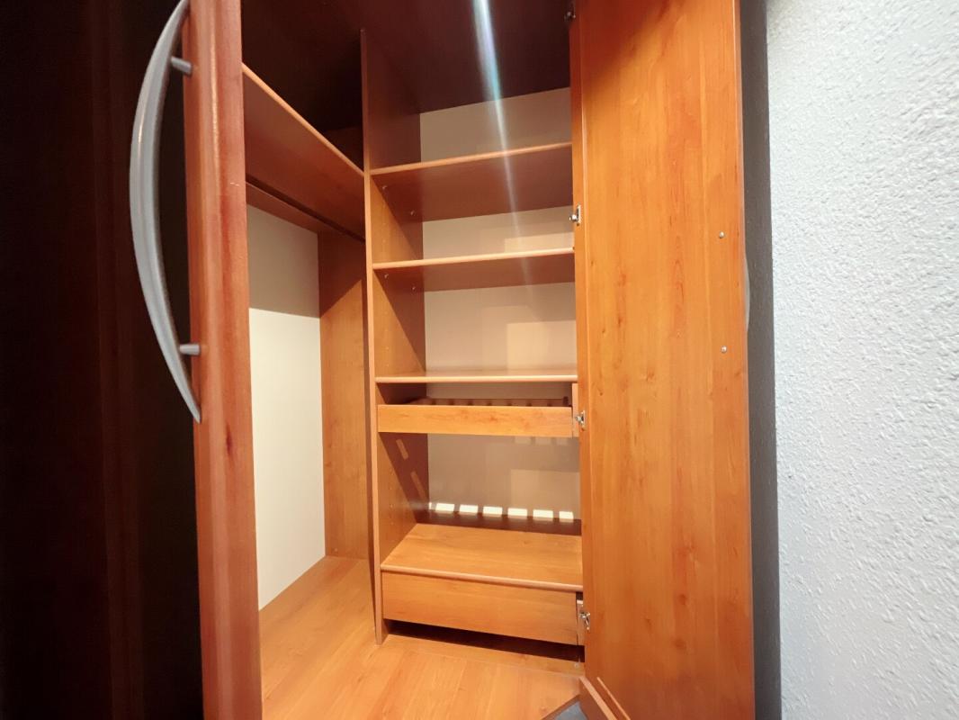 PERPIGNAN Magnifique appartement T3 de 57 m² en rez-de-chaussée d'une petite copropriété aux faibles charges 16