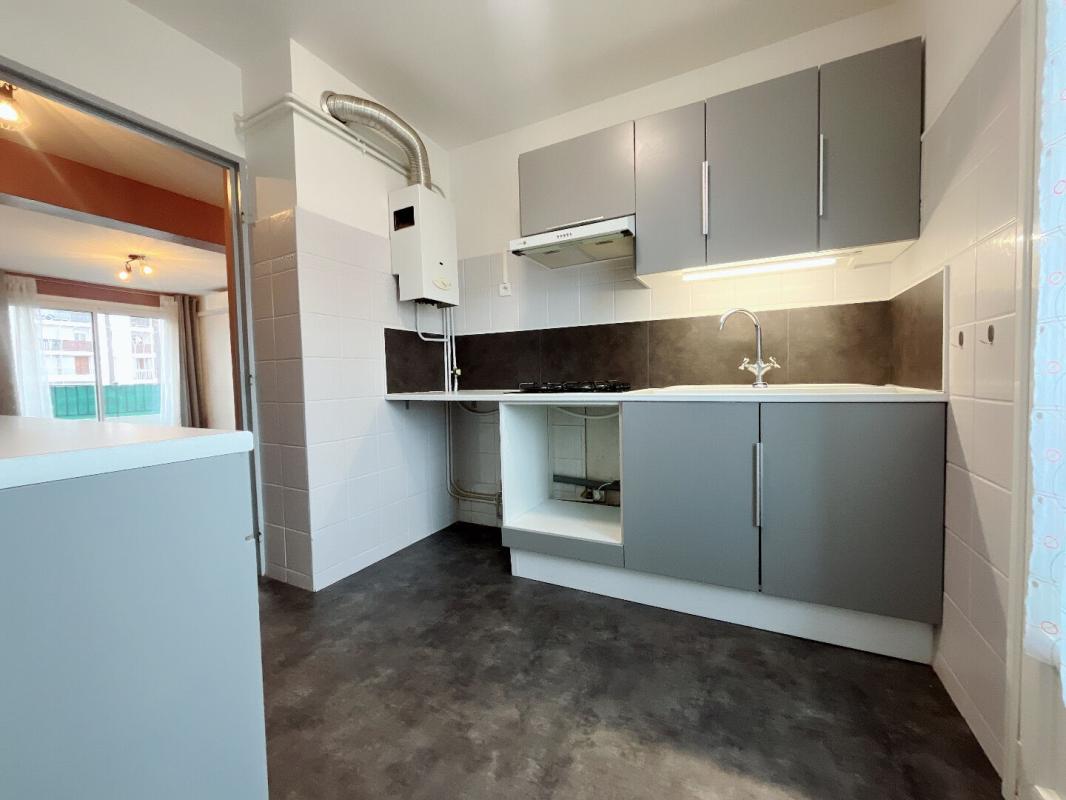 PERPIGNAN Magnifique appartement T3 de 57 m² en rez-de-chaussée d'une petite copropriété aux faibles charges 7