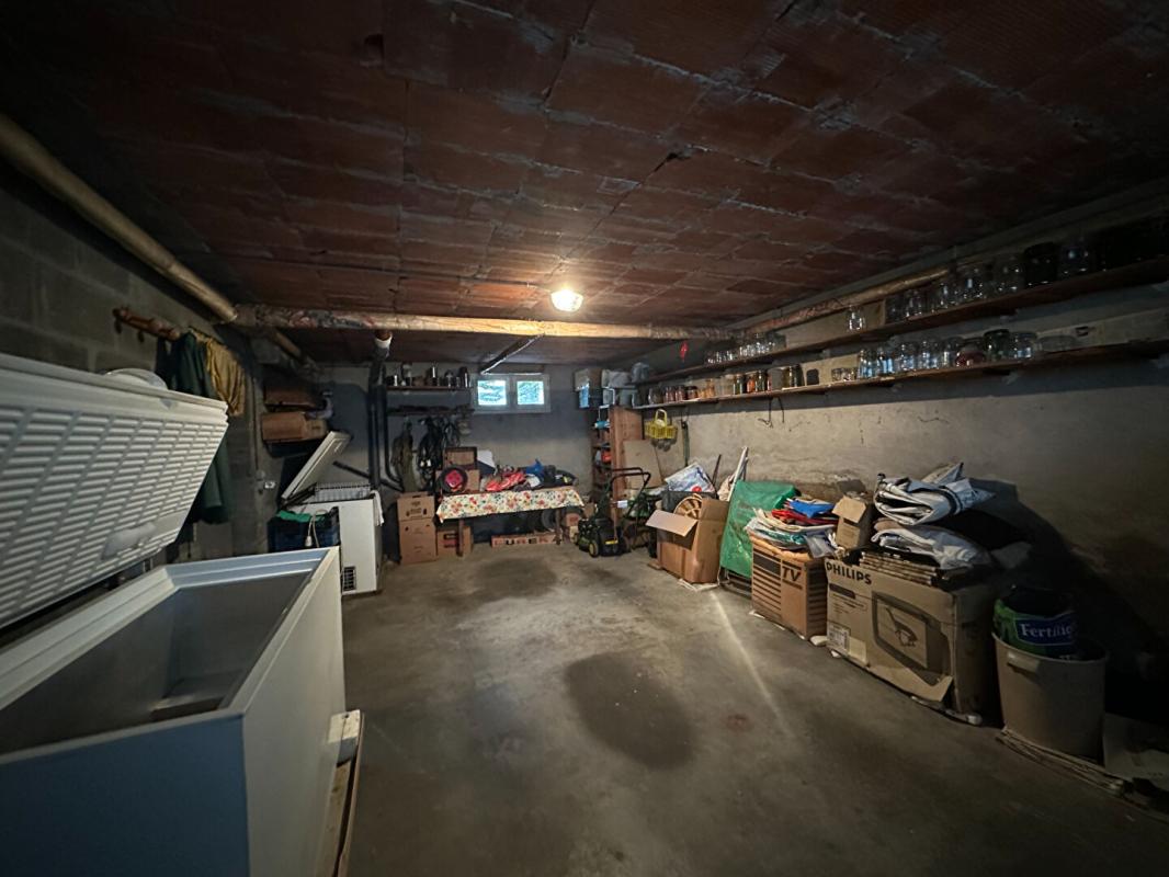 LUCAY-LE-MALE Maison de bourg à Luçay le mâle 16