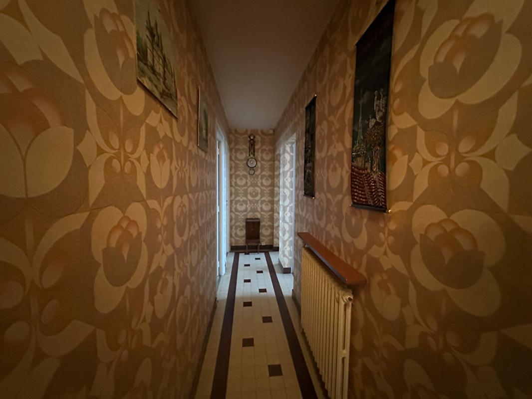 LUCAY-LE-MALE Maison de bourg à Luçay le mâle 8