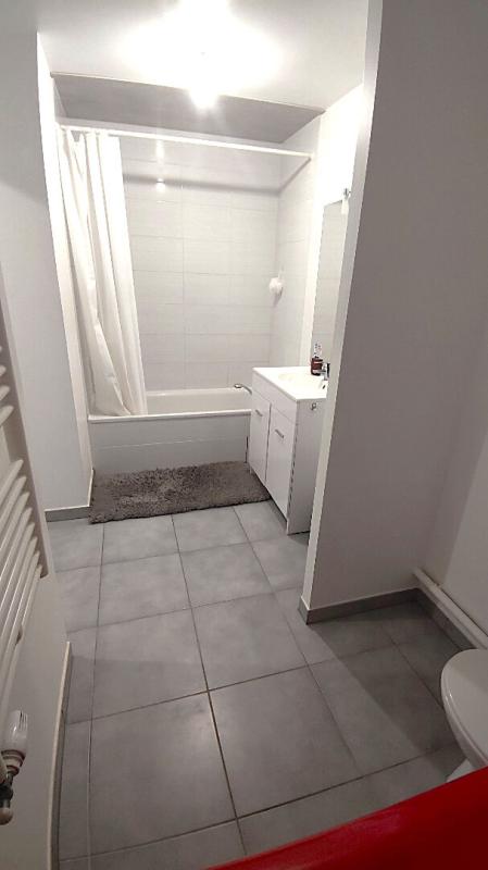 BONNEVILLE Appartement Bonneville 3 pièce(s) 64 m2, garage double, terrasse 10