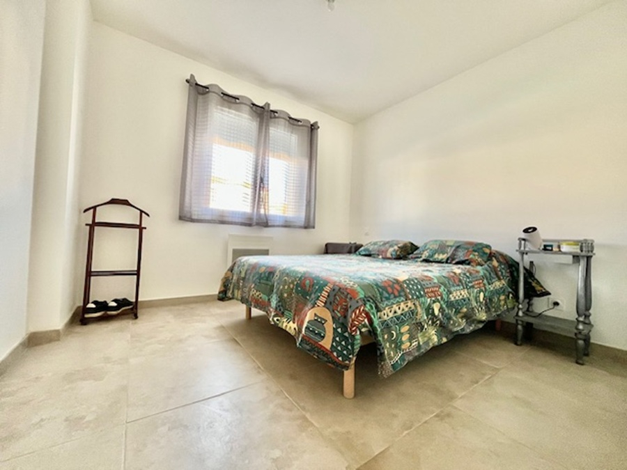 THUIR Magnifique maison de plain-pied de 80 m² de 2024 sur un terrain deux faces dans un secteur calme 14