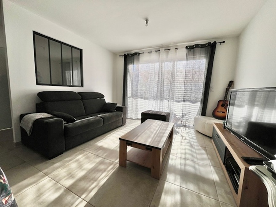 THUIR Magnifique maison de plain-pied de 80 m² de 2024 sur un terrain deux faces dans un secteur calme 9