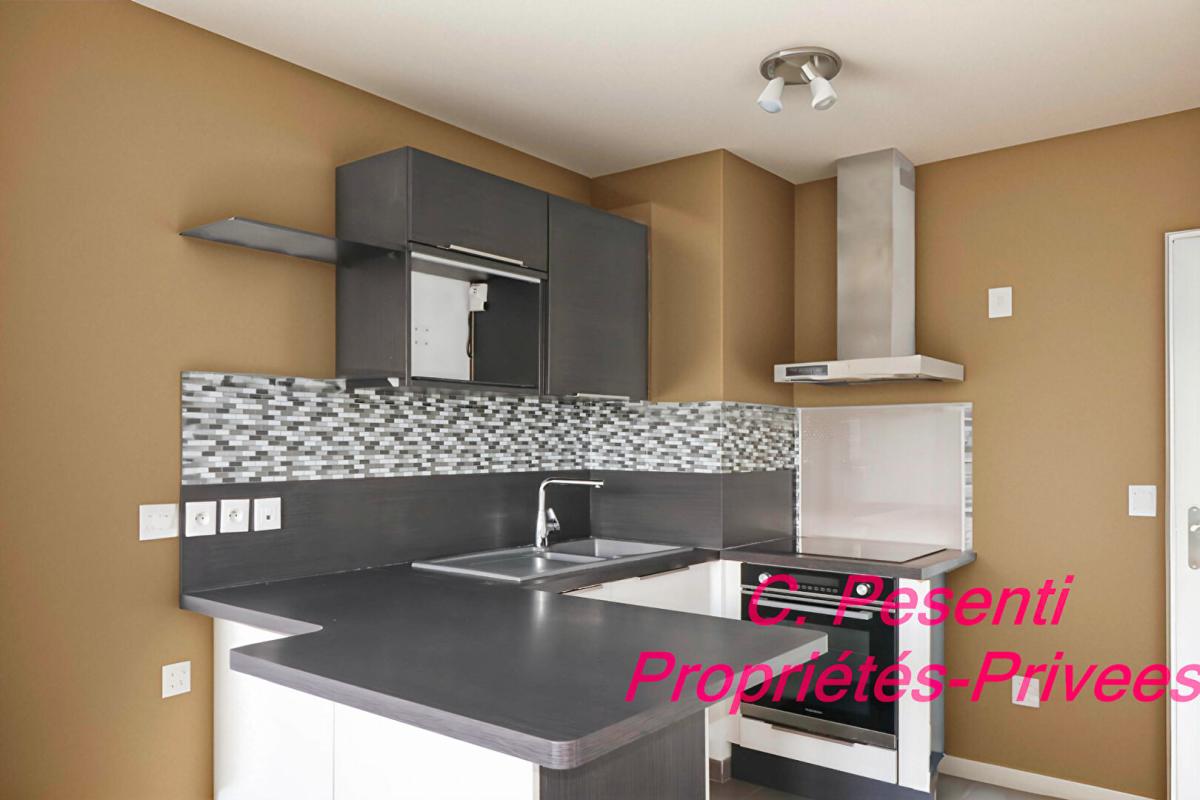 MONTEVRAIN Appartement avec balcon Montevrain 2 pièce(s) 42 m2 8