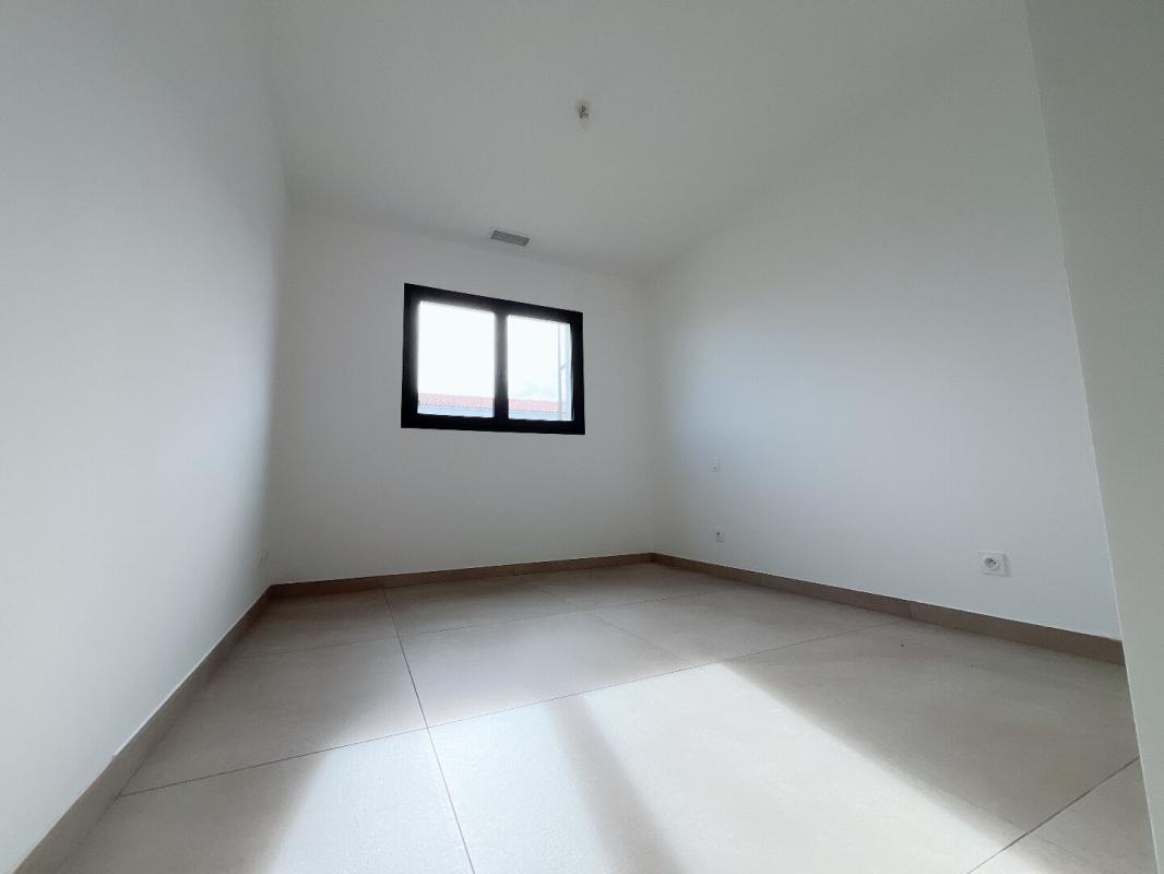 CABESTANY Magnifique appartement neuf T3 de 91 m² avec jardin et garage FRAIS DE NOTAIRE REDUIT 16