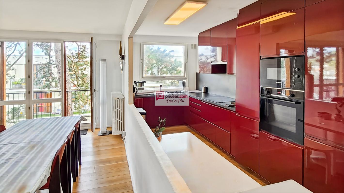 VILLE-D'AVRAY Appart.  3 chambres  calme  2 balcons  Ville d'Avray proche Sèvres 6