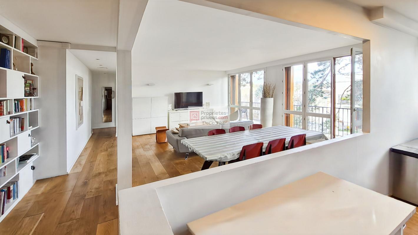 VILLE-D'AVRAY Appart.  3 chambres  calme  2 balcons  Ville d'Avray proche Sèvres 7