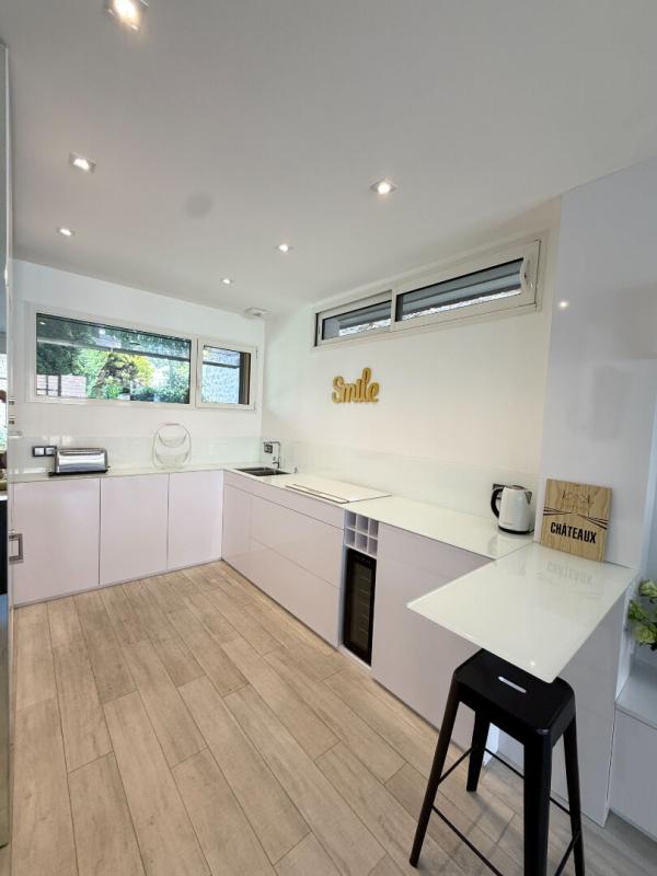 LA BAULE-ESCOUBLAC LA BAULE Maison contemporaine d'exception, Emplacement premium. A pied de la Place du marché et des commerces, 5 chambres 5