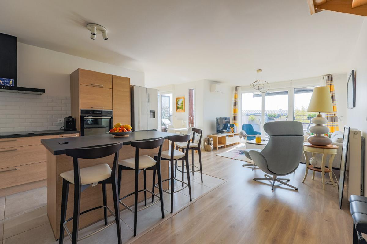 CHATILLON DERNIER ÉTAGE DUPLEX 102 m² TERRASSE PLEIN SUD - CALME ET LUMINEUX 2