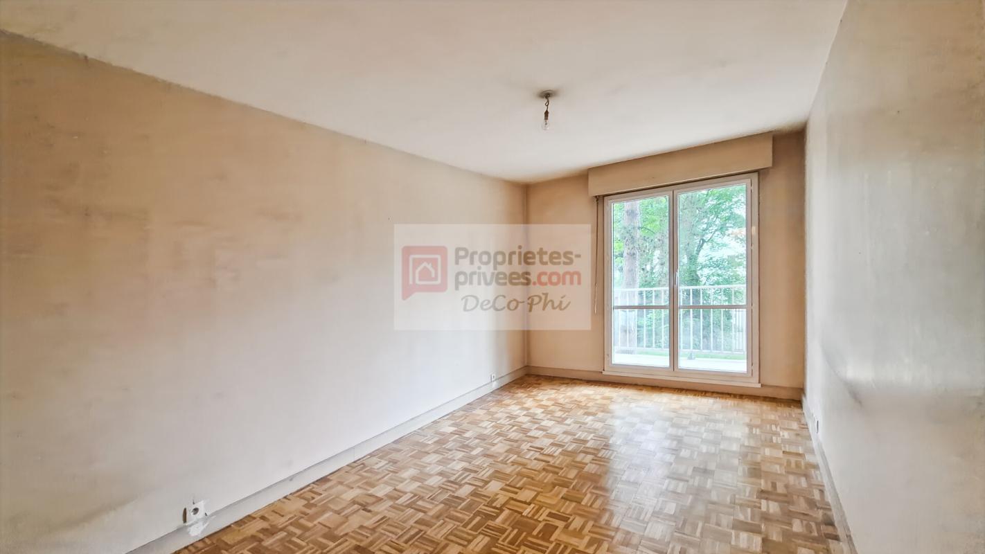 VERSAILLES Appartement calme  3/4 pièces 79m²   balcon sud 10