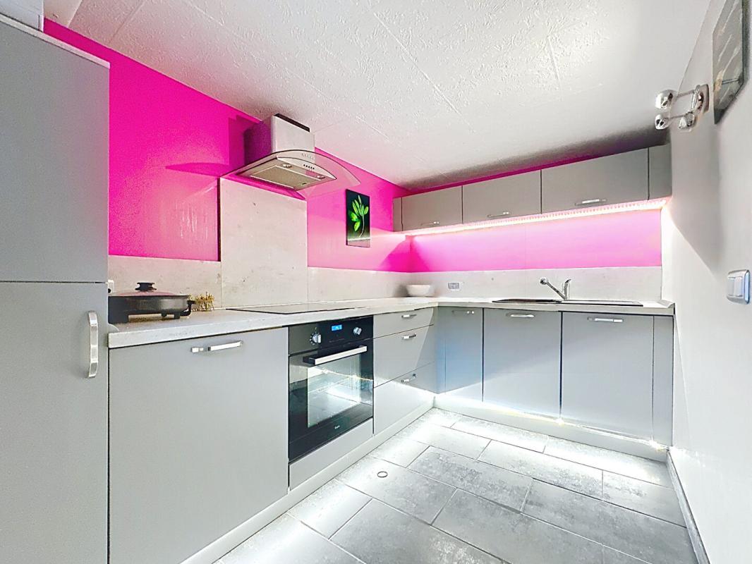 SAINT-ARNOULT Maison de plain pied , avec appartement proche commerces  - 224 m² au sol 14