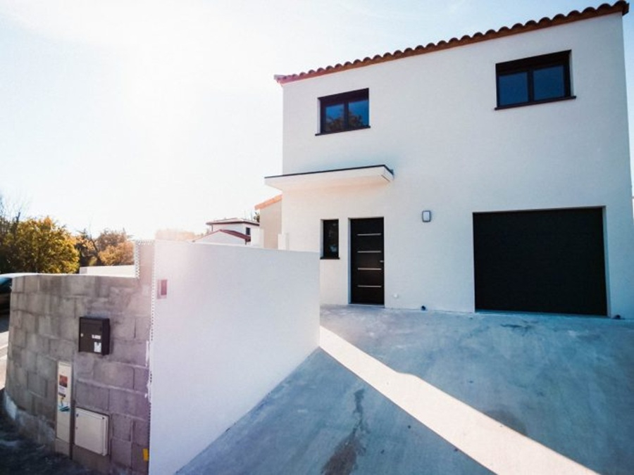 THUIR Magnifique maison neuve de 130 m²  en R+1 sur un terrain 3 faces piscinable sans vis-à-vis 1