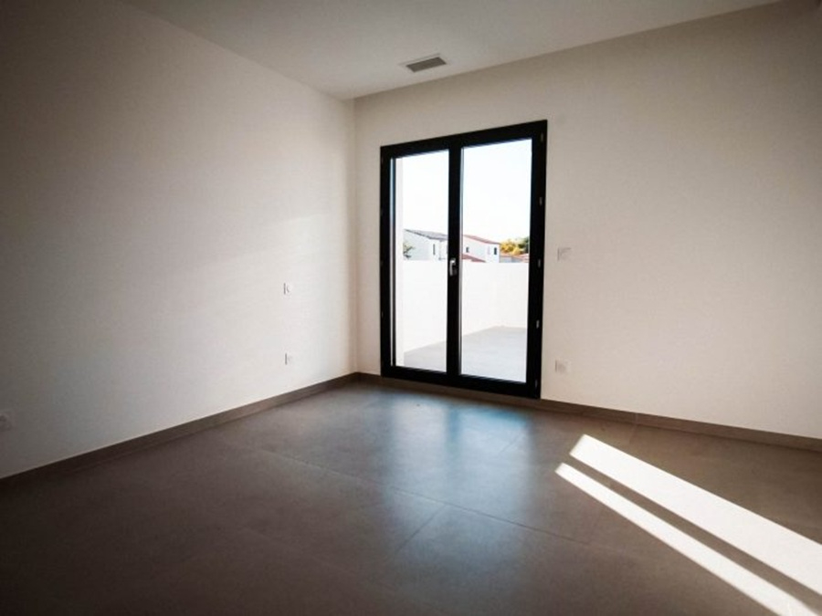 THUIR Magnifique maison neuve de 130 m²  en R+1 sur un terrain 3 faces piscinable sans vis-à-vis 12